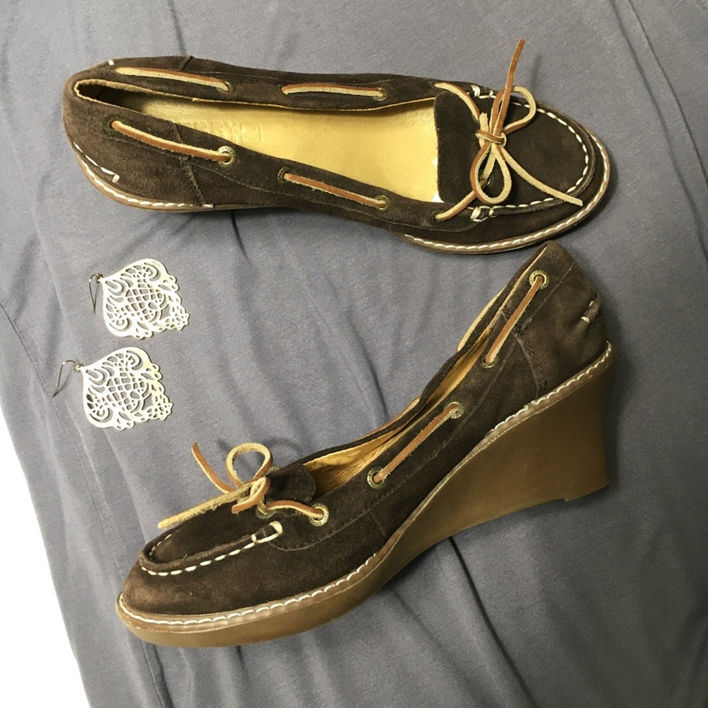 Sperry Brown Suede Wedge with Leather Bow
